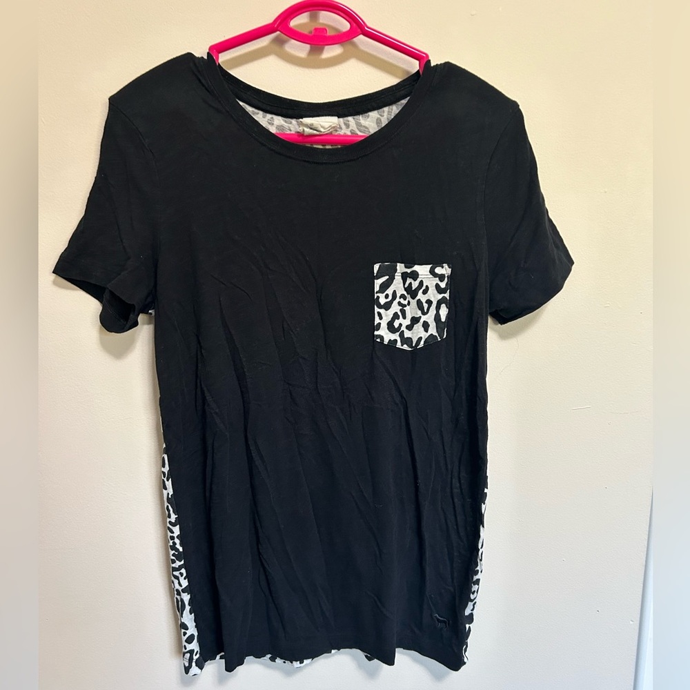 Womens VS PINK cheetah print shirt size XS